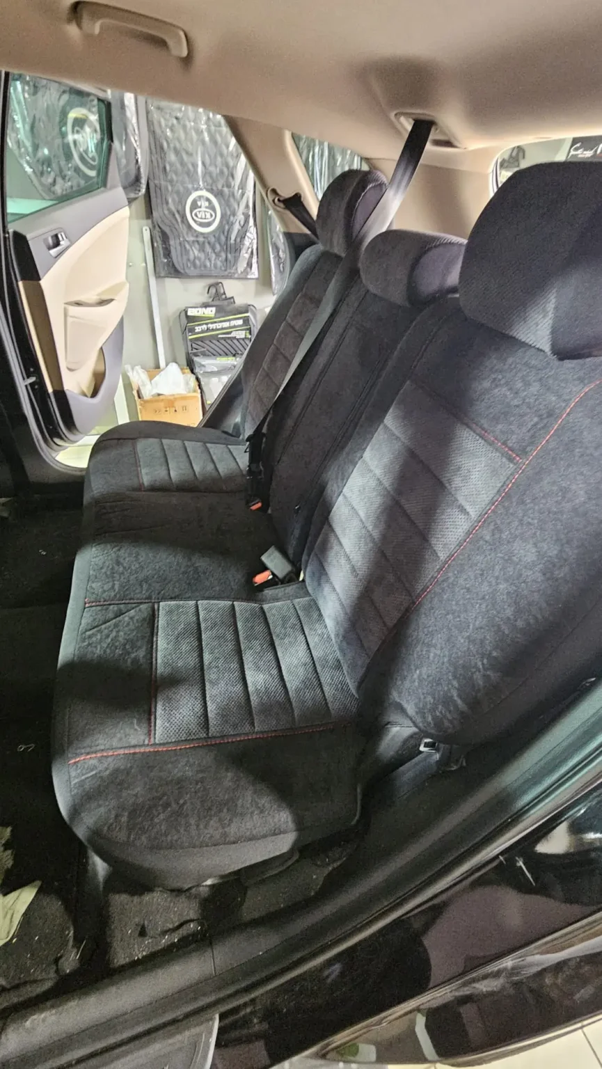 WhatsApp Image 2025-12-10 at 21.35.59 (1)